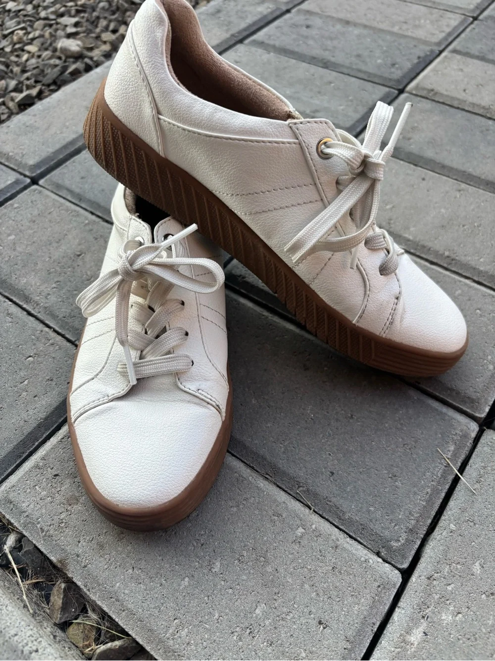 SOUL Naturalizee Neela Oxford Sneakers size 6.5M